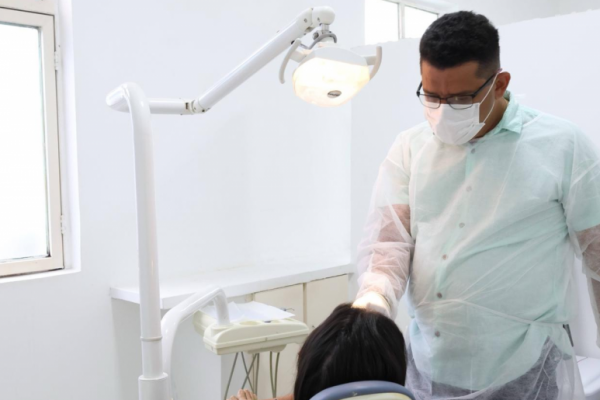 Prefeitura de José de Freitas realiza triagem para pacientes de implantes dentários